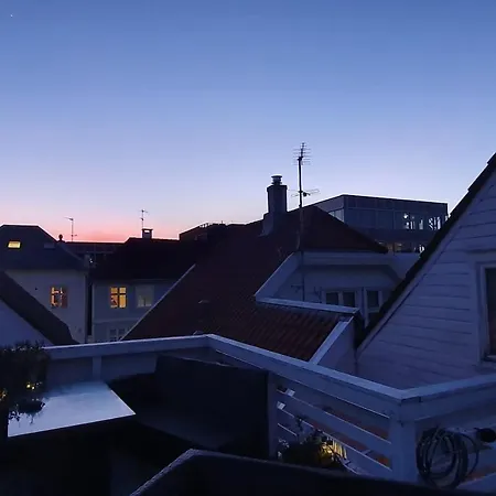 Stunning 3-Bedroom House In Stavanger City Centre